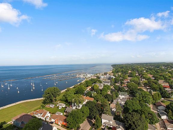 3rd image of 2525 S Shore Dr #21