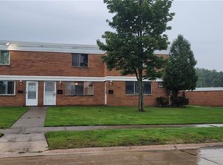4480 Granada Blvd APT 12, Warrensville Heights, OH 44128