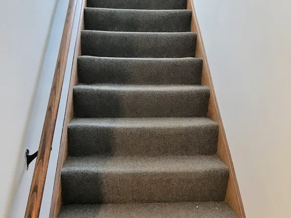 933 Glenview Ave #5, Milwaukee, WI 53213