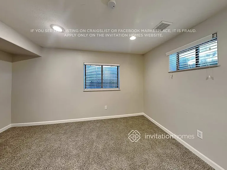 1617 S Sedalia St — Photo 17
