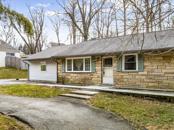 1016 W Boot Rd, Downingtown, PA 19335