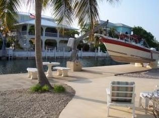 1012 Bay Dr, Summerland Key, FL 33042