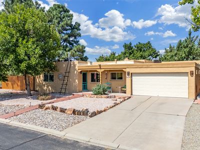 6627 Shpaati Ln, Cochiti Lake, NM, 87083