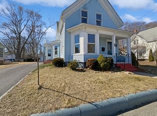 293 Grafton St, Brockton, MA 02301