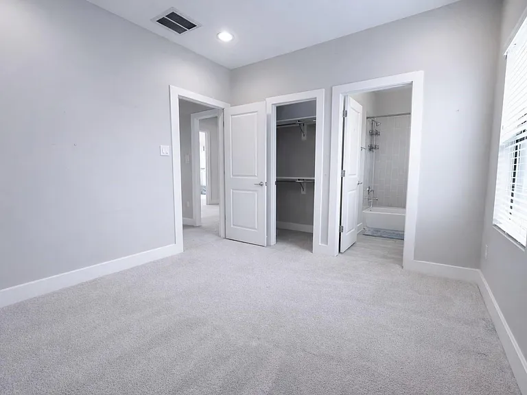 10806 Warwana Rd #C — Photo 13
