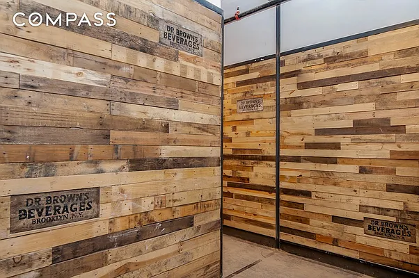 Rented by Compass | media 23