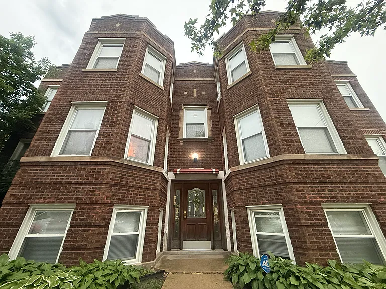 5155 W Berenice Ave #2 — Photo 2