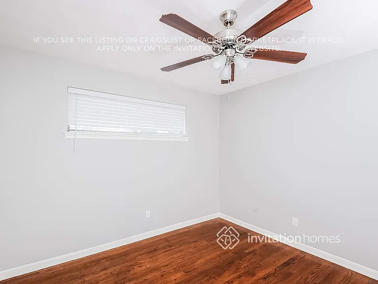 8514 Sweetwater Dr — Photo 14