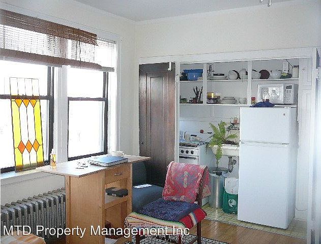1st image of 4505 N Lincoln Ave APT 3F