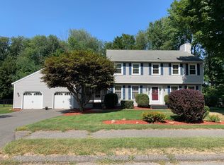62 Lindsay Dr, Dalton, MA 01226