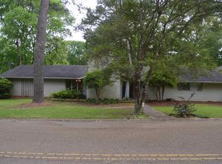2419 Wild Valley Dr, Jackson, MS 39211
