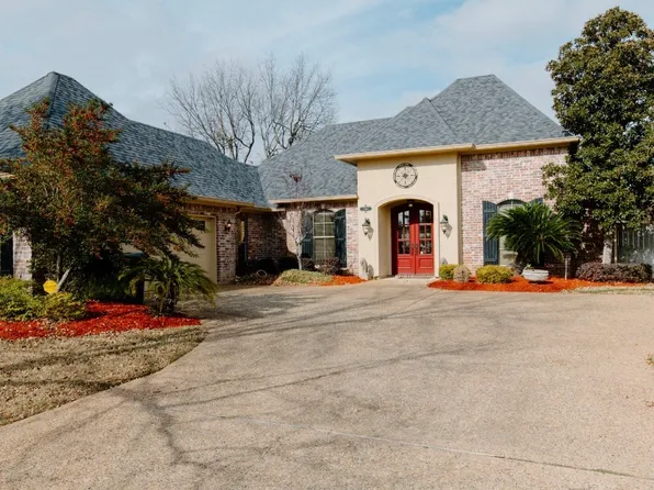 166 Sand Beach Blvd, Shreveport, LA 71105