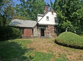 186 Forest Hill Rd, West Orange, NJ 07052