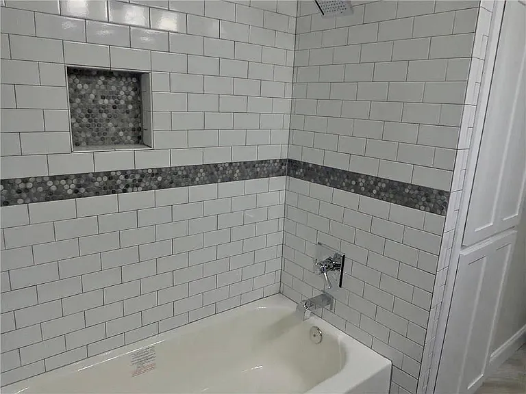 727 Nottingham Dr — Photo 10