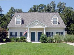 3240 Queensgate Way, Mount Pleasant, SC 29466