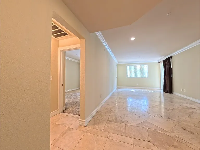 220 E Flamingo Rd #121 — Photo 11