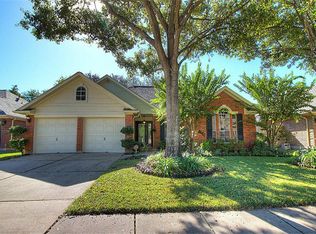 7411 Marble Glen Ln, Houston, TX 77095