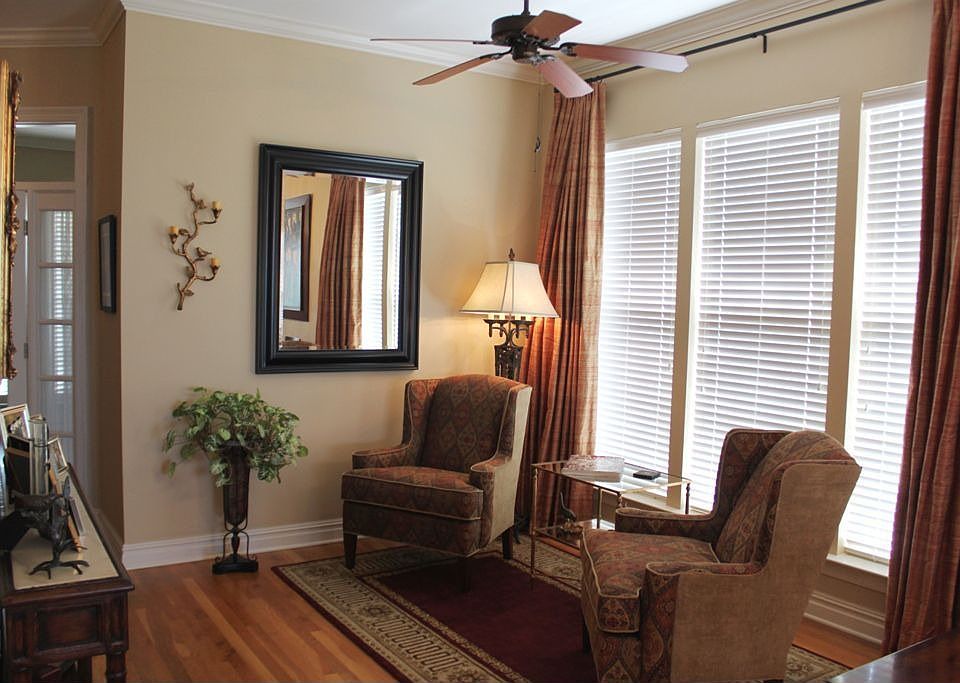 Sitting Area