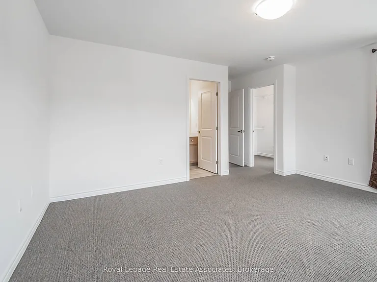 3981 Crown St — Photo 21