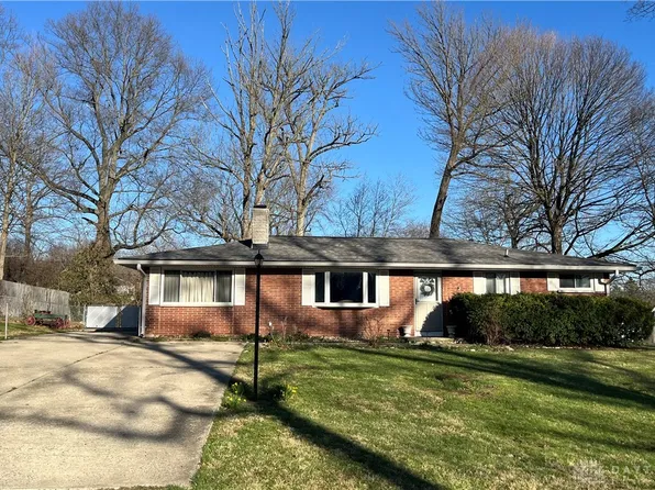 1692 Shady Ln, Dayton, OH 45432