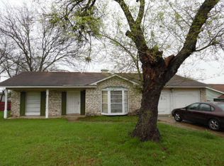 222 Whispering Oaks, Live Oak, TX 78233