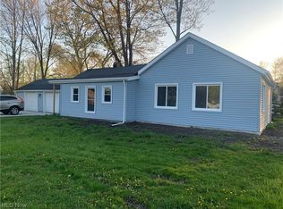 7464 Reynolds Rd, Mentor, OH 44060