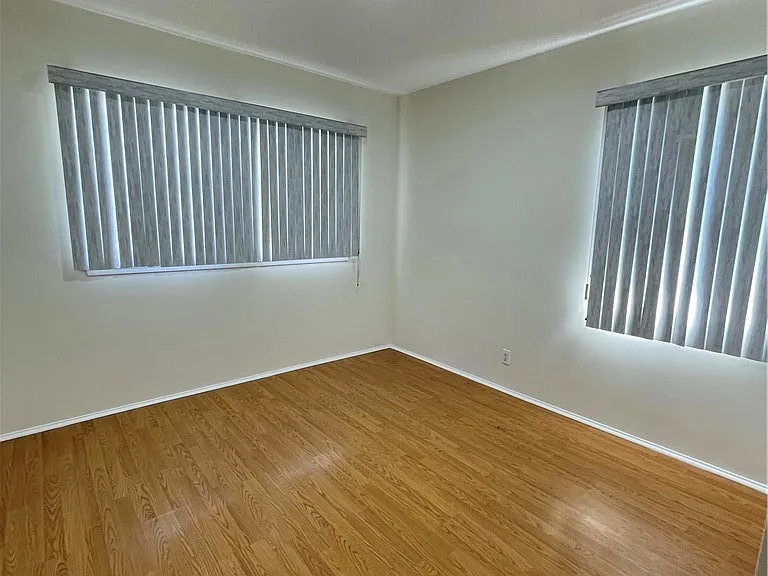 14261 Cedarwood St — Photo 7