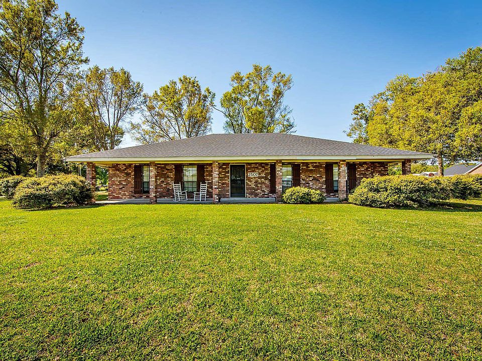 1st image of 2507 Bayou Blue Rd