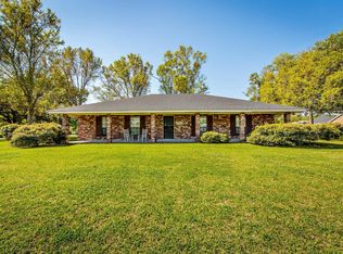 2507 Bayou Blue Rd, Houma, LA 70364