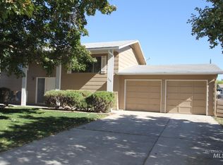 220 S Florence St, Nampa, ID 83686