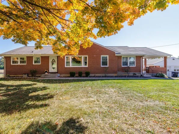 1950 Broyles Ln, Roanoke, VA 24012