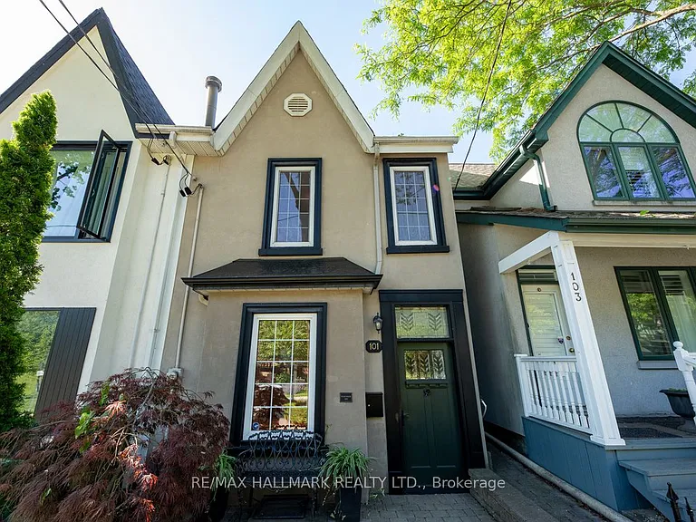 101 Pears Ave — Photo 1