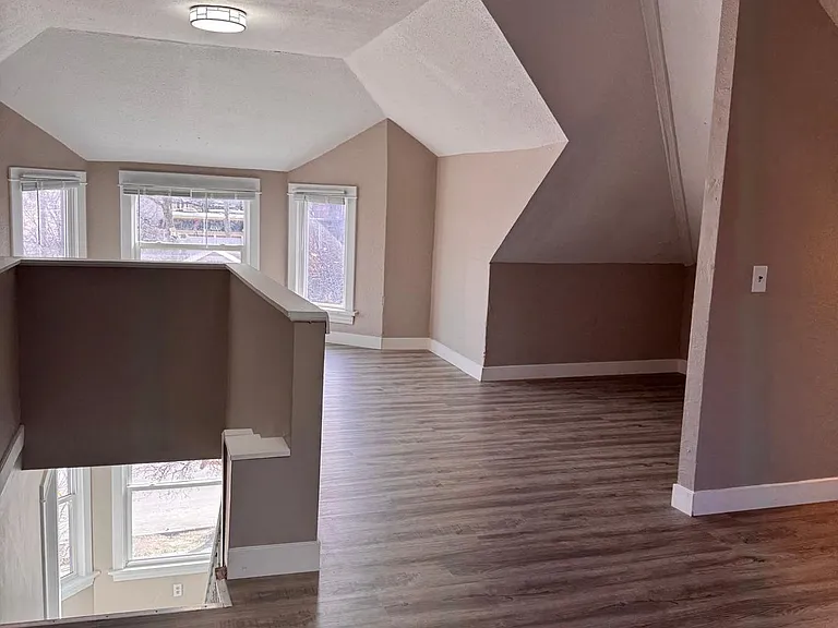 2212 F St #2 — Photo 7