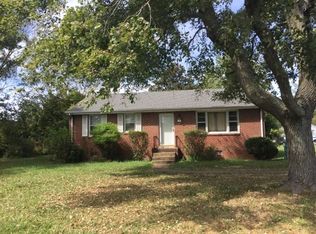 2 Bayard Rd, Richmond, VA 23223