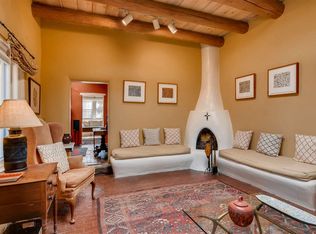 939 Acequia Madre, Santa Fe, NM 87505
