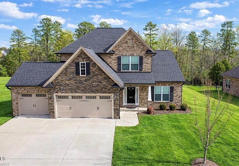 1st image of 2826 Fallin Ct