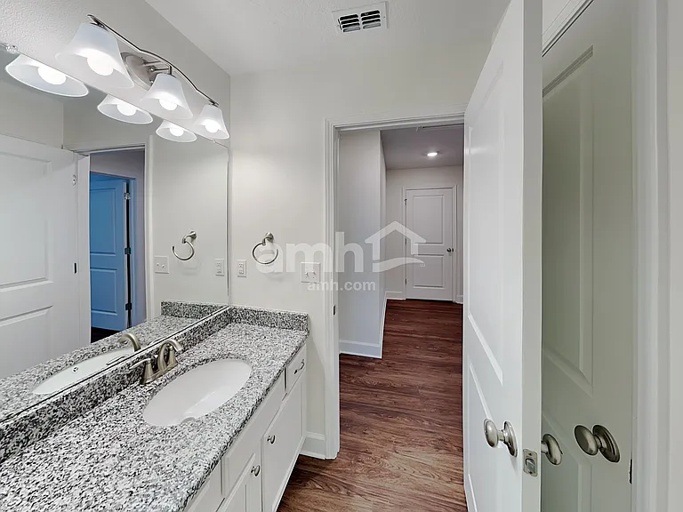 16520 Cheyanne Ct — Photo 17