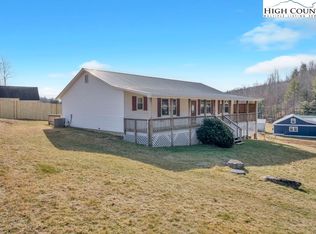 861 Slabtown Road, Zionville, NC 28698