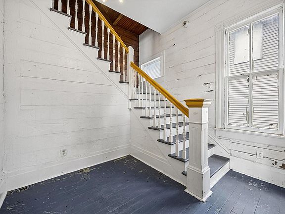 3rd image of 1814 Kane St
