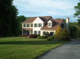 60 Longview Dr, Glenmoore, PA 19343