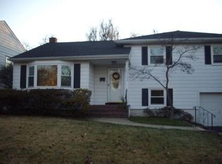 2530 Leslie St, Union, NJ 07083