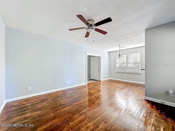 3rd image of 3323 POST Street