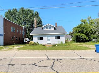 1789 Heightsview Dr, Houghton Lake, MI 48629