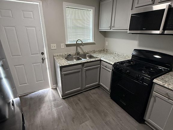 5th image of 1425 Joseph E Boone Blvd NW #11442598