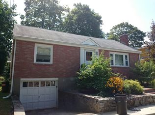 23 Sunnybank Rd, West Roxbury, MA 02132