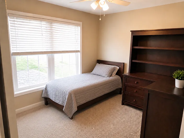 504 Ethel Ct — Photo 25