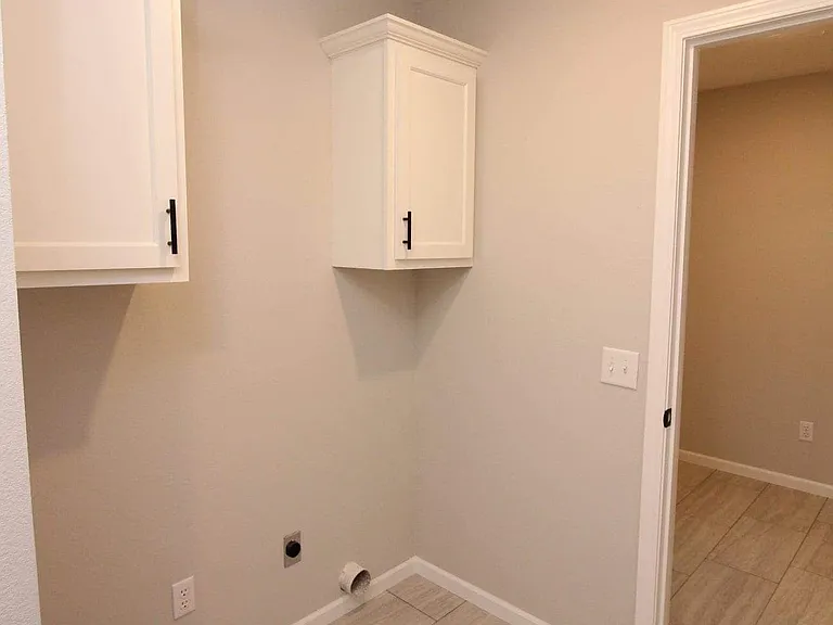 4719 S 131st Rd #J — Photo 18