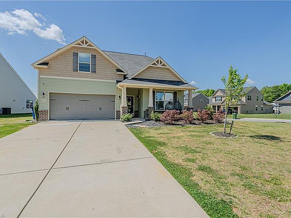 4th image of 2575 Lacy Holt Rd
