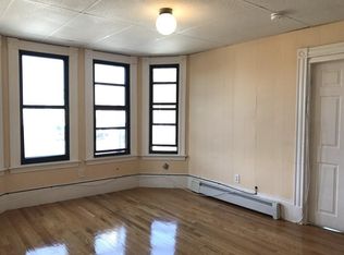 401 Saratoga St #2, Boston, MA 02128