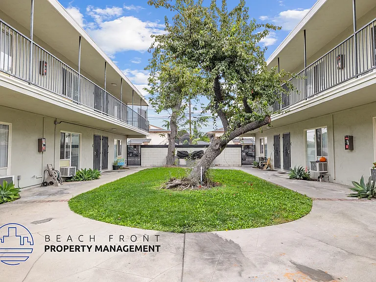 11502-11506 Adco Ave. — Photo 13